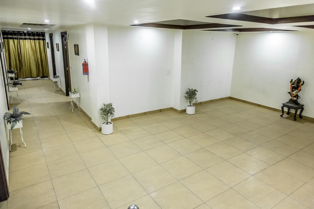 Red Orchid Hotel Meerut Exterior photo